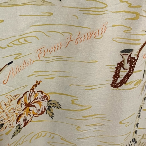 Gotcha Men’s Button Up Short Sleeves - Picture 6 of 6